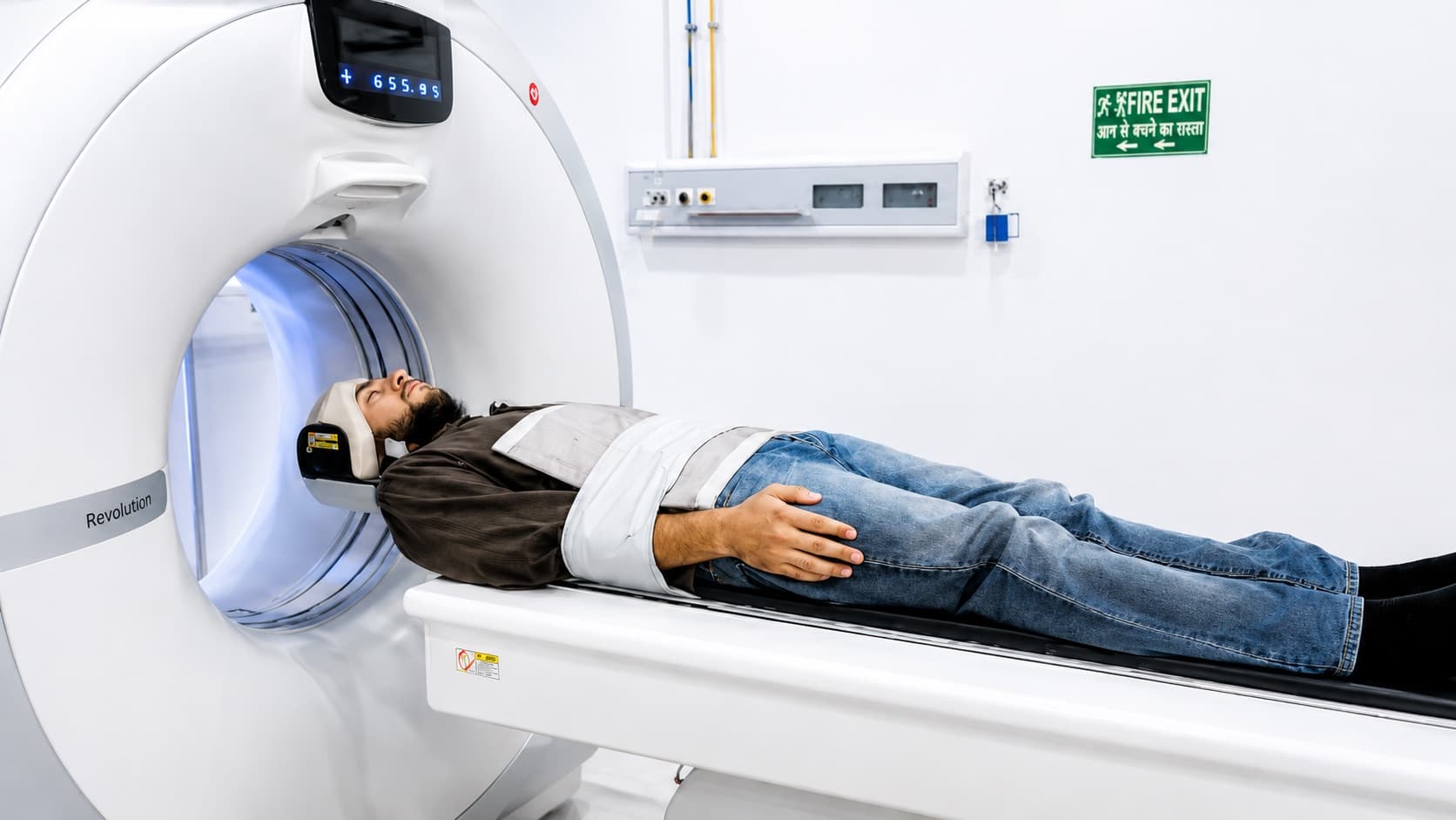 Hyperbaric Oxygen Therapy chamber at Amandeep Hospitals